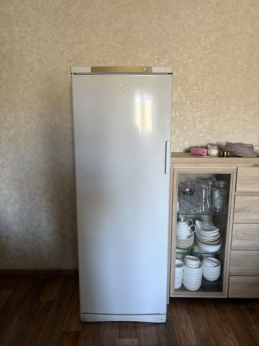 Морозильник INDESIT
