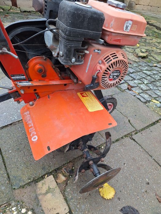 Продавам мотофреза..