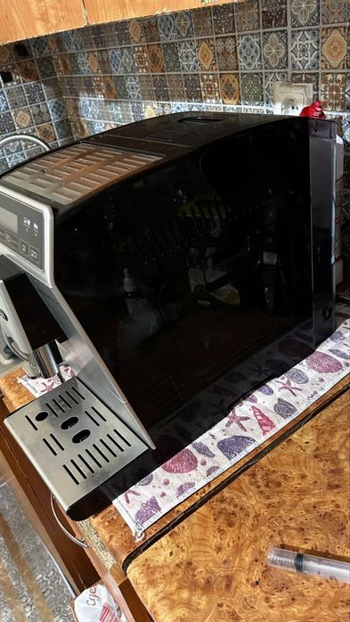 Кофе машина Delonghi
