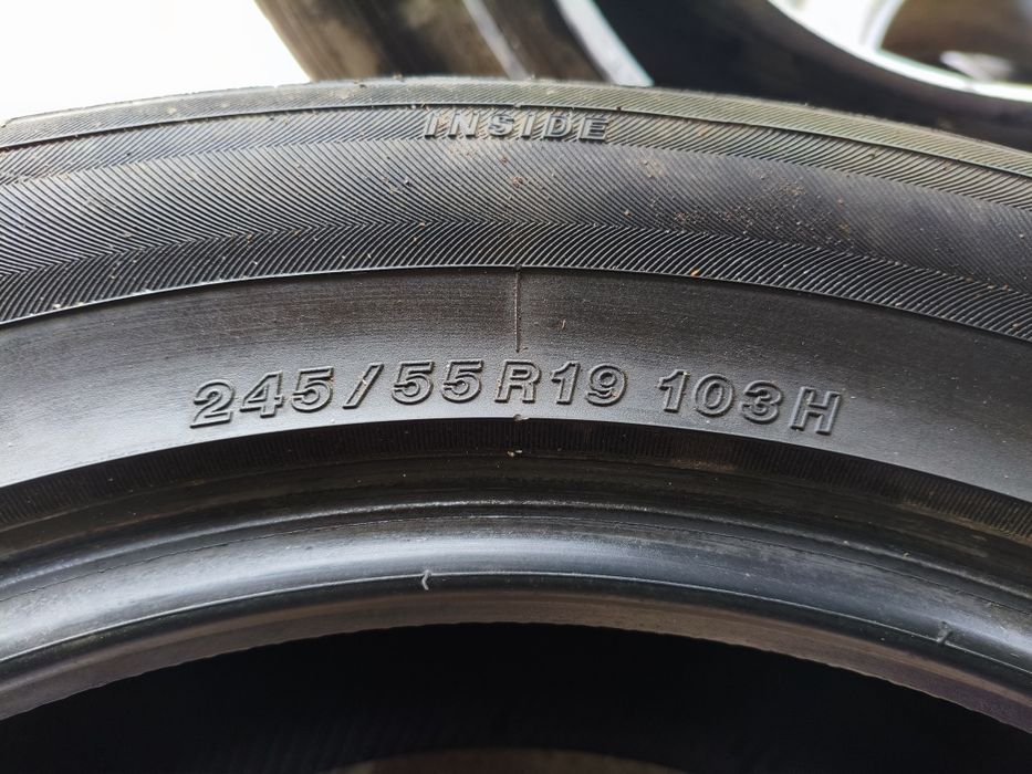 245 55 R19 Пара 2шт. Yokohama. Шины