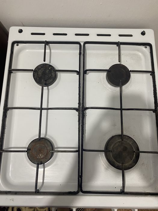 Газовая плита(FLAMA)