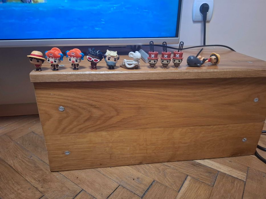 Kinder joy one piece