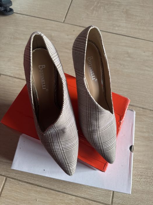 Incaltaminte  marmimea 35 si 39