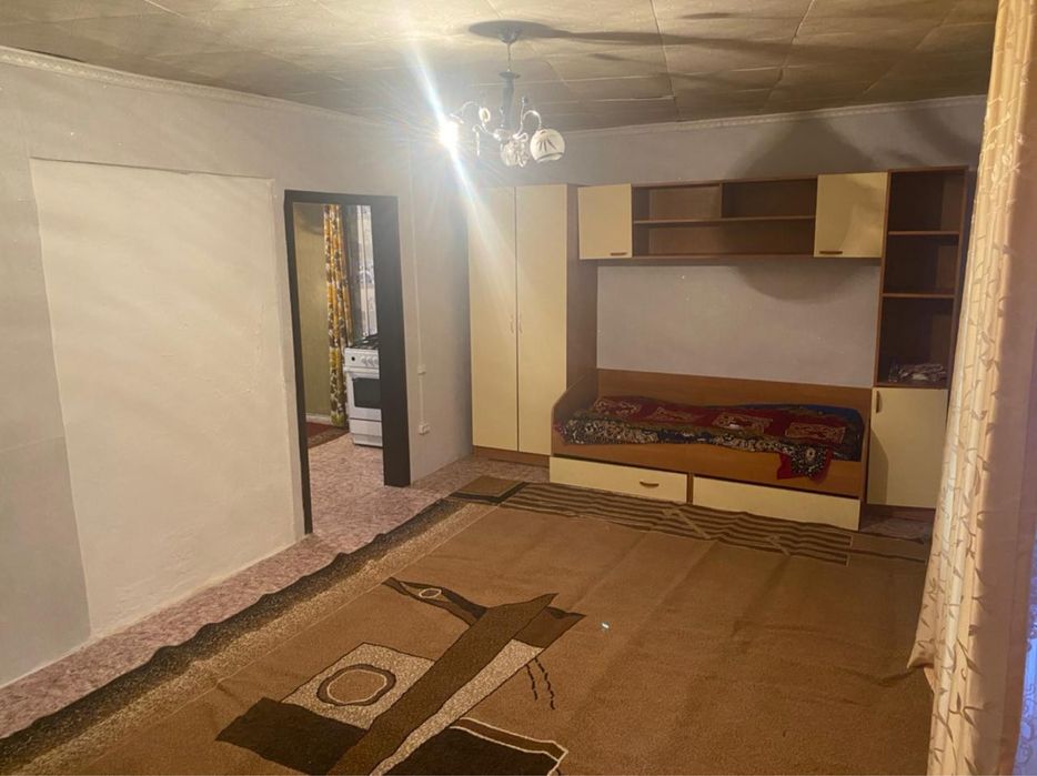 Продам участок с времянкой