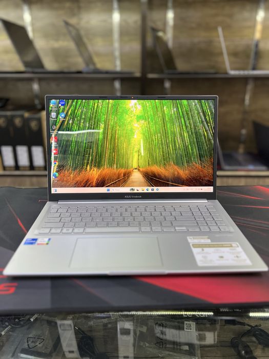 Б/У ASUS VivoBook 15.6 OLED