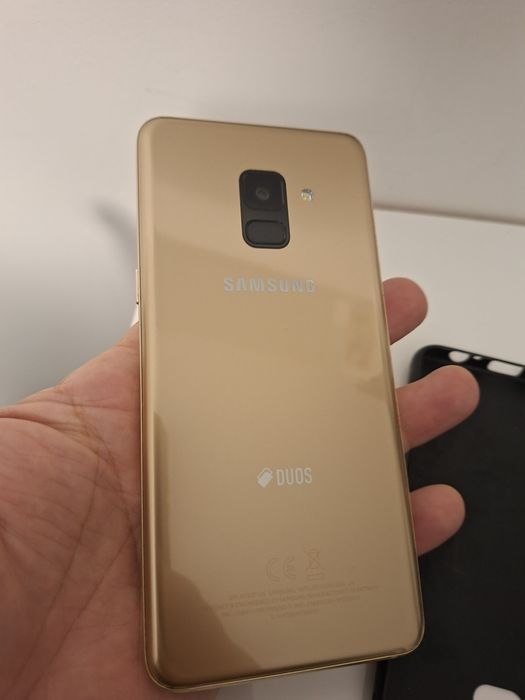 Samsung Galaxy A8 2018 (SM-A530F/DS) DUOS - Gold / Auriu - 32GB
NU e zgâriat
Pregătit pentru instalare
Prețul rămâne fix