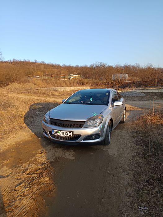 Opel Astra H GTC