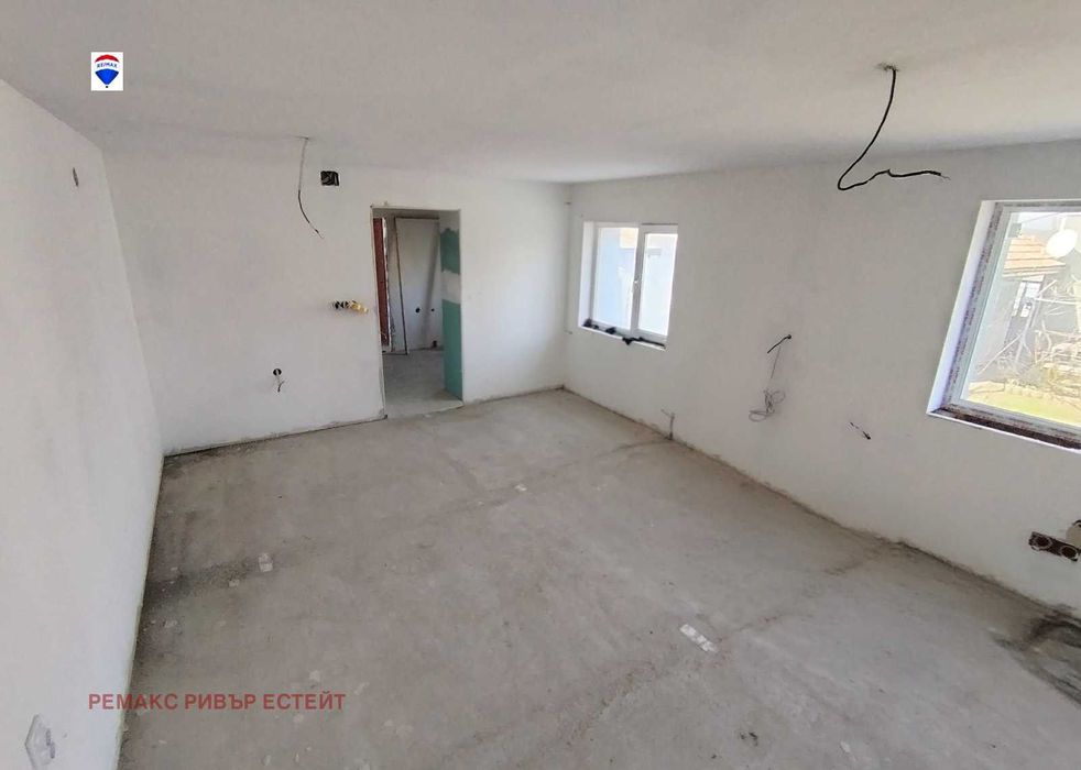 Продава се Къща в с. Старо село, Област Силистра - 73 кв.м за 244 €/кв.м - Снимка #4