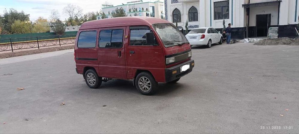 Продам свой "Дамас" 1997 г. в среднем состоянии