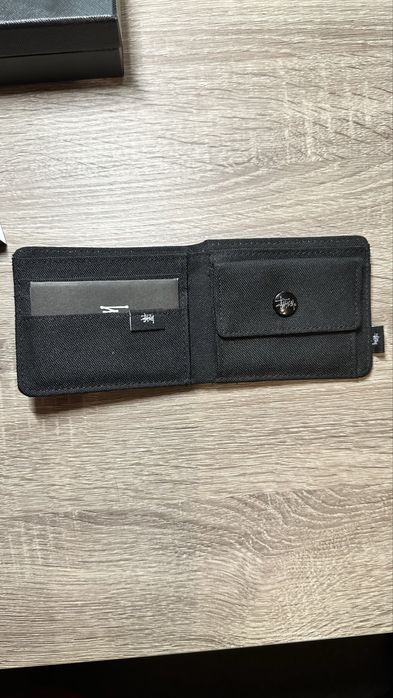 Stussy wallet black