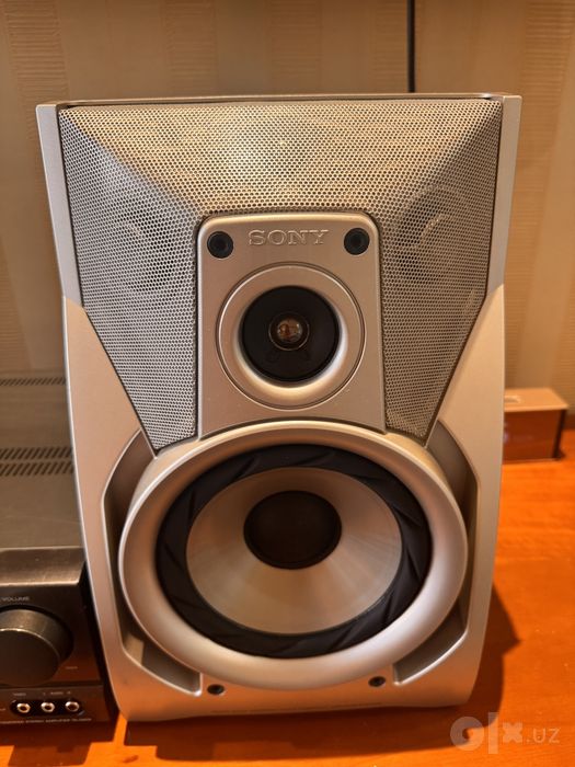 Продам музыкальный центр Sony LBT-D609