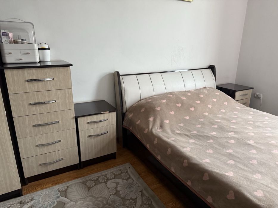 Спальный гарнитур