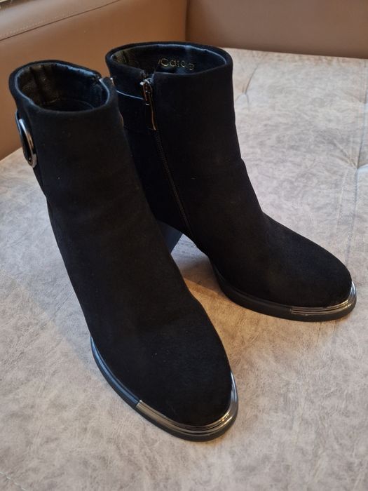 Нови черни боти с топъл хастар