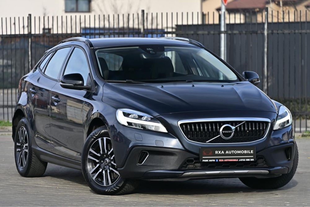 Volvo V40 Cross Country d2 2.0 Diesel 12.2016 Euro6 Webasto Led