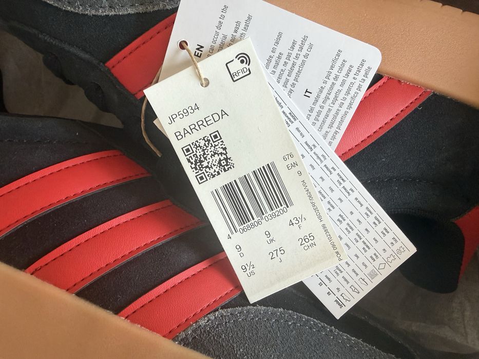 Adidas Barreda ОРИГИНАЛНИ мъжки маратонки - 42/43