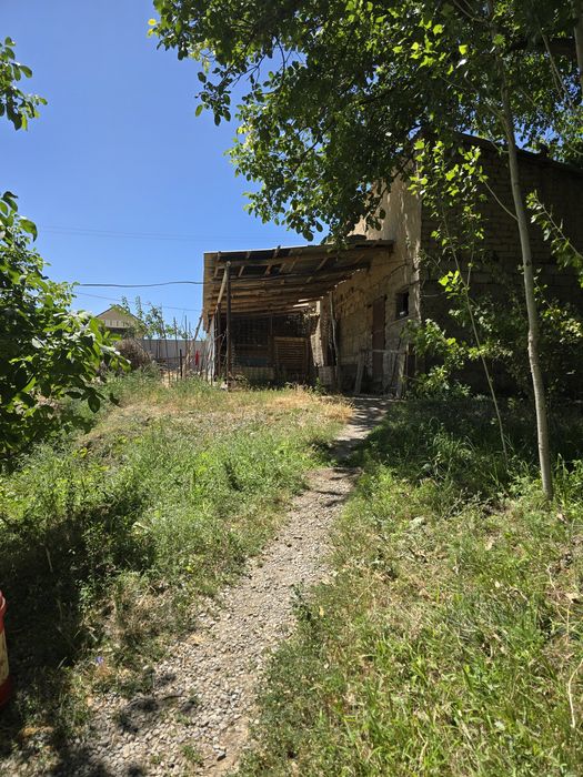 Продаеться 2 этажный дом в Самсоновке