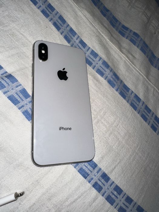 Vand iphone x in stare f buna
