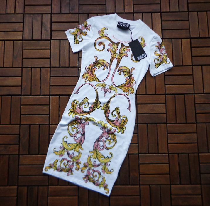 Дамска ежедневна рокля Versace Jeans Couture Slim Fit