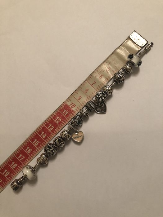 Bratara PANDORA din argint 925, originala cu 15 Charm-uri