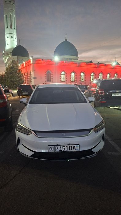 BYD Qin EV 2023 — 3