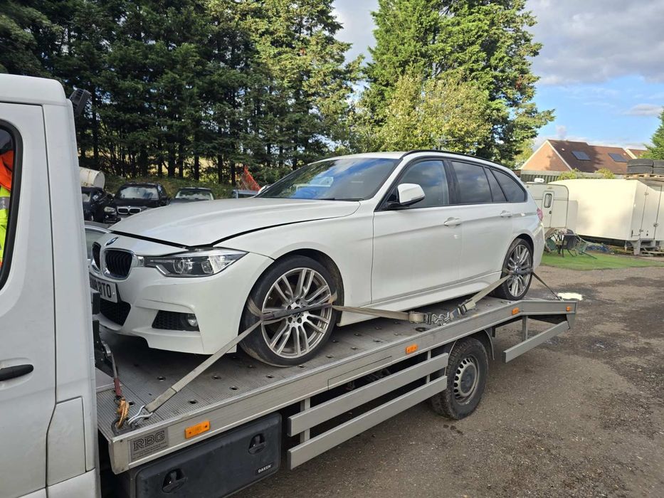 Продавам бмв ф31 18г 320i на части