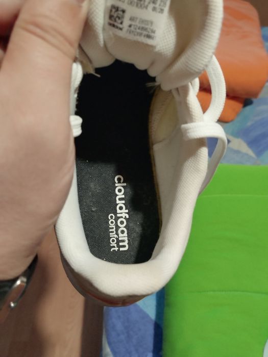 Дамски маратонки Adidas, като нови