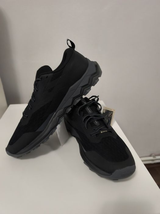 Adidași Mizuno Goretex/Noi