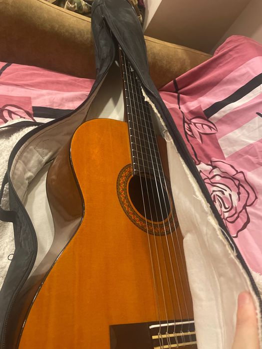 Гитара Yamaha c40