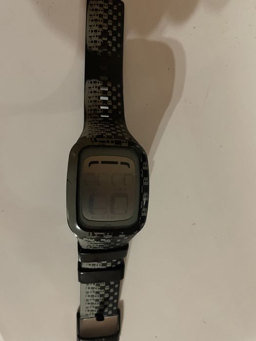 Швейцарски часовник swatch