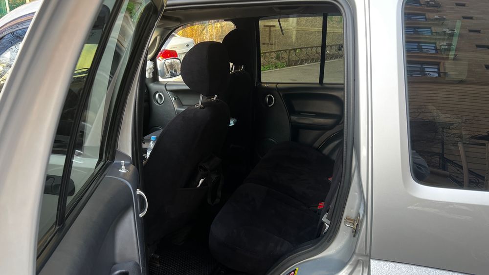 Jeep Liberty, 2002 года