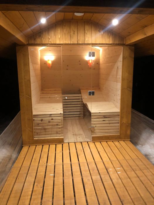 Sauna și jacuzzi