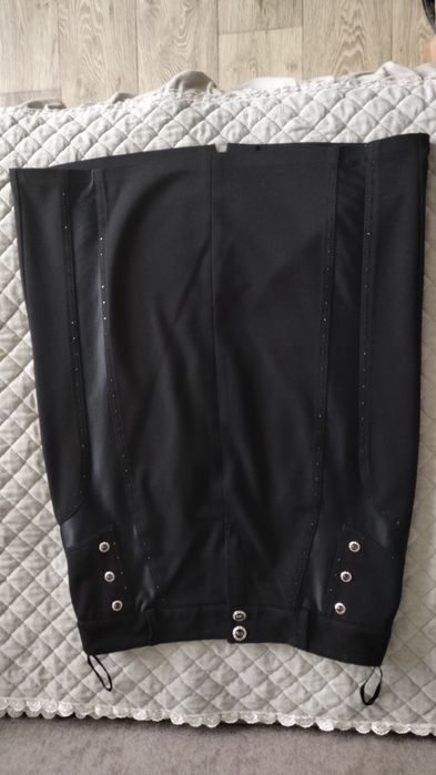 Юбка б/у отлсост 46-48 размер 500 тенге