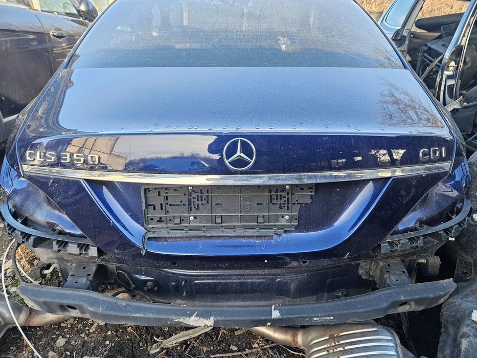 Dezmembrez / Dezmembrari / Piese / Accesorii Mercedes cls 350 w218 c218 c219 320 w219
