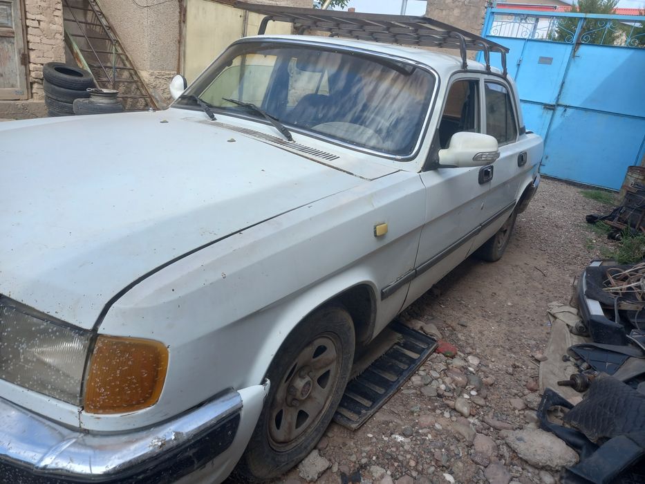 Газ 3110 йили 2001 запчастка сотилади