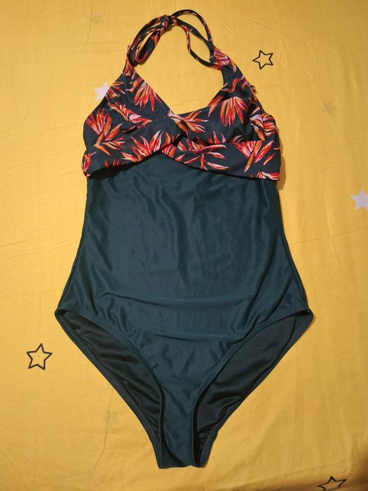 Costum de baie, mărimea S