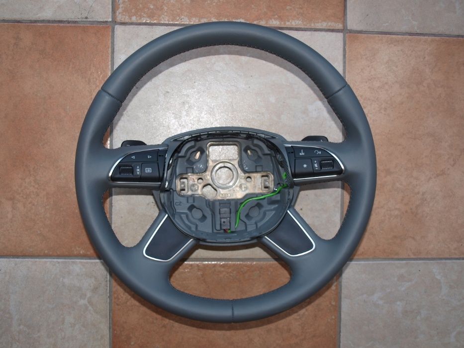Volan Audi A6 4G A8 4H NOU NOUT; Nemontat; Culoare Gri Deschis