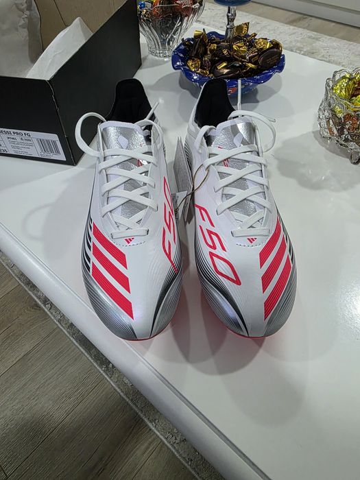 Ghete Fotbal Adidas F50 pro Messi