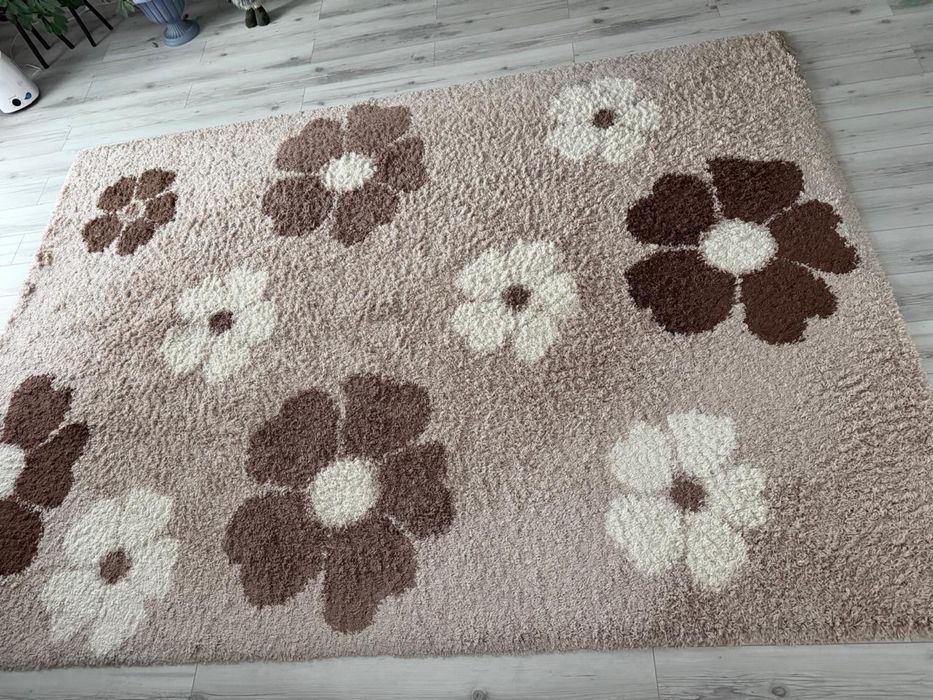 Ковер в отличном состоянии