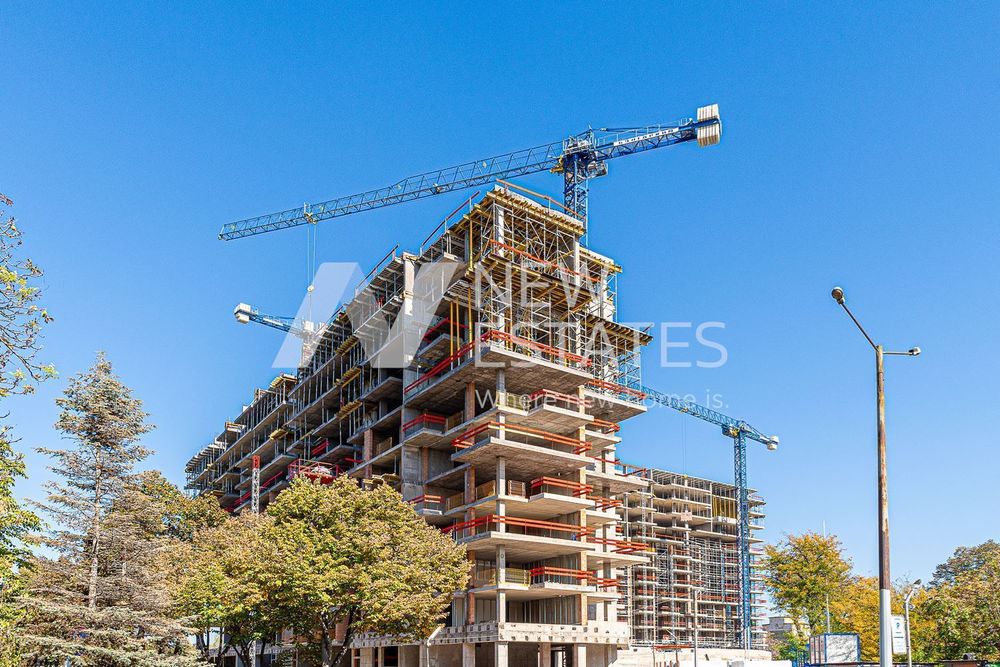 Продава се Двустаен апартамент в София, Оборище - 65 кв.м за 3178 €/кв.м - Снимка #2