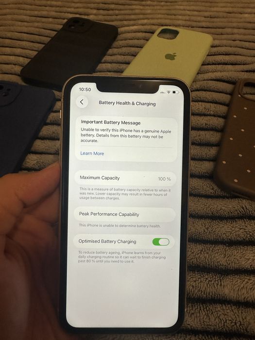 iPhone 11 64GB перфектен