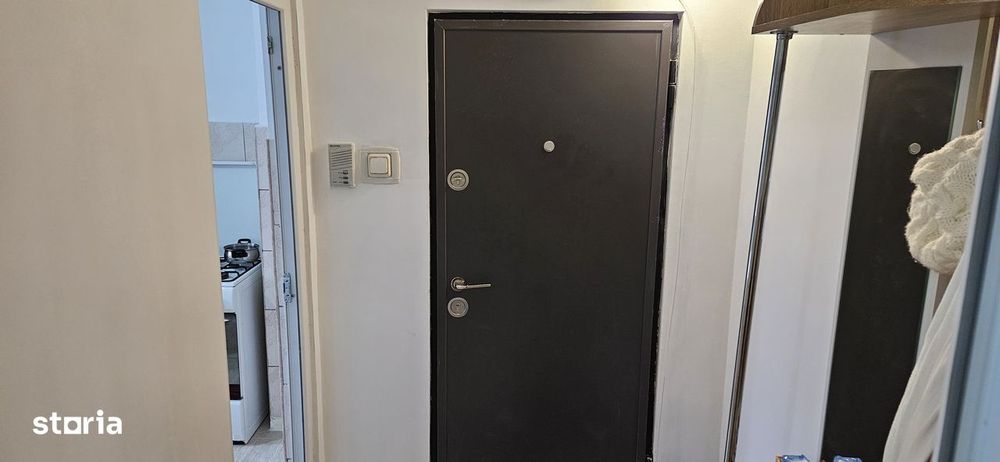 Vand apartament 2 camere in Deva, zona Constructorilor, etaj 3,