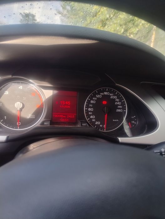 Audi A4 2.0 diesel 140 cp
