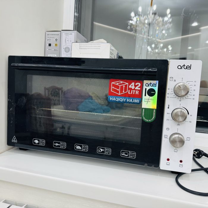 Духовка настольная Artel. 42 литр