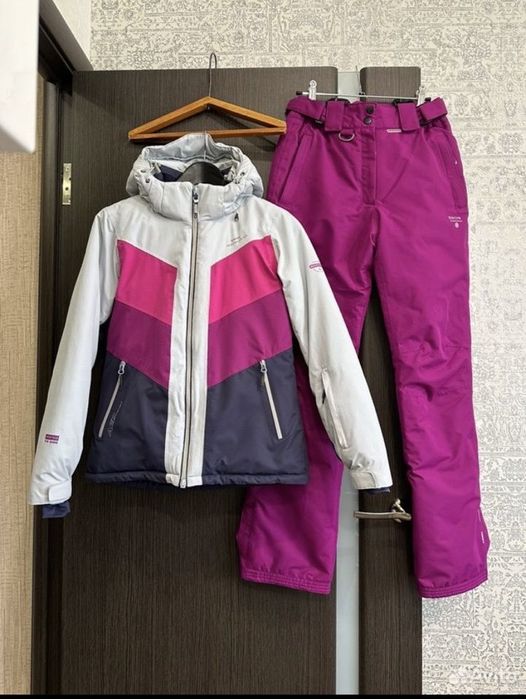 Горнолыжный костюм