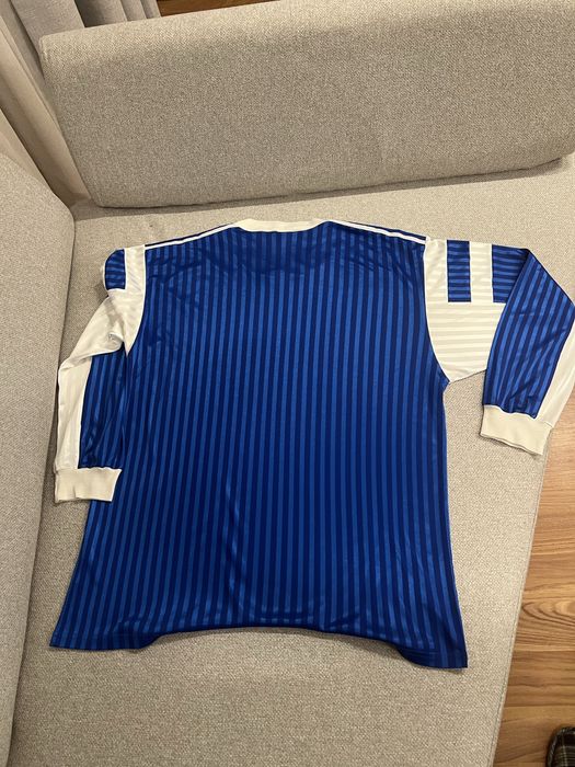 Футболна фланелка. Тениска Adidas