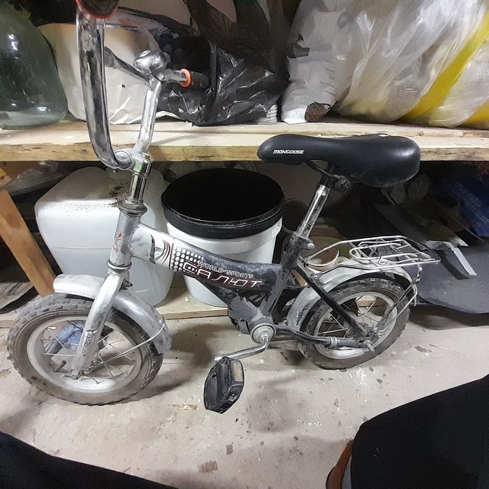 Велосипед детский для 3-4 лет