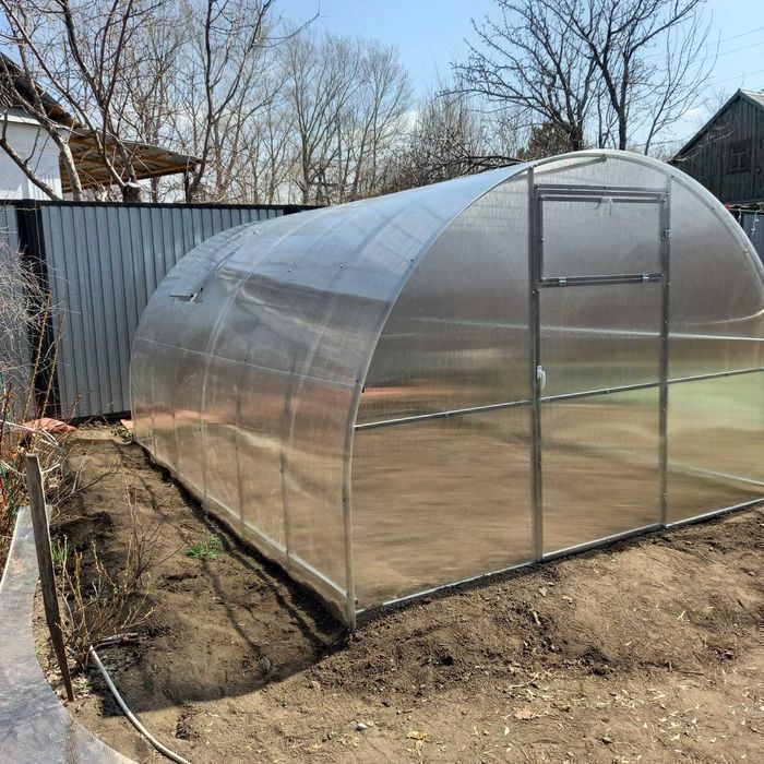 Поликарбонат от 4мм до 25мм в ассортименте по качеству и цветам