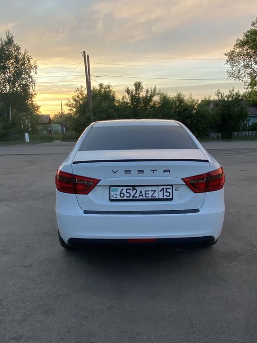 Продам ладу весту 2017года