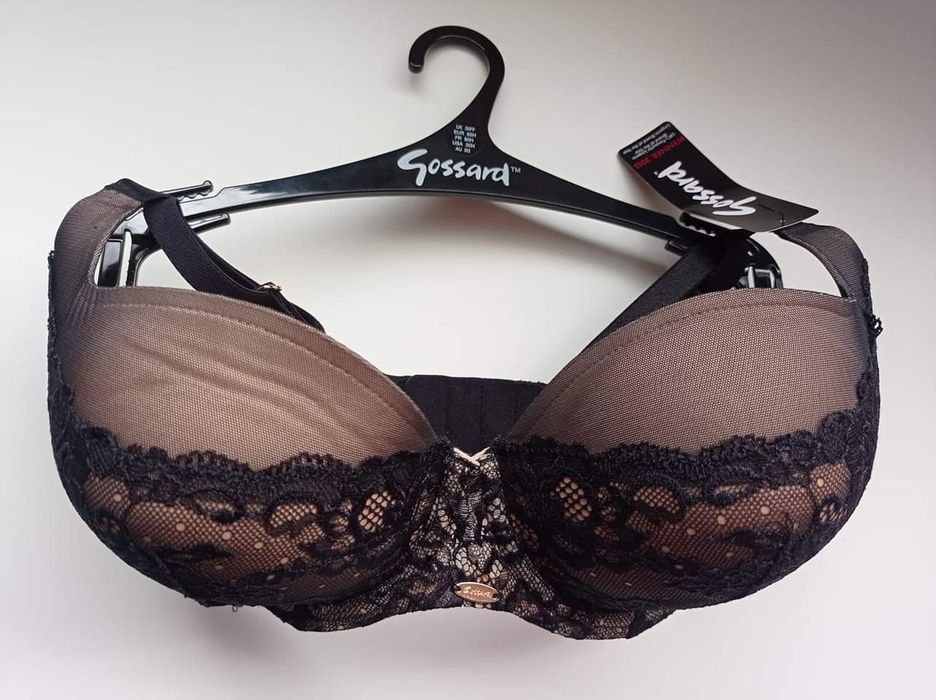 Сутиени и бюстиета Calvin Klein, DKNY, New Balance