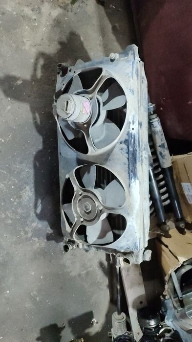 Продам запчасти на пассат Б3